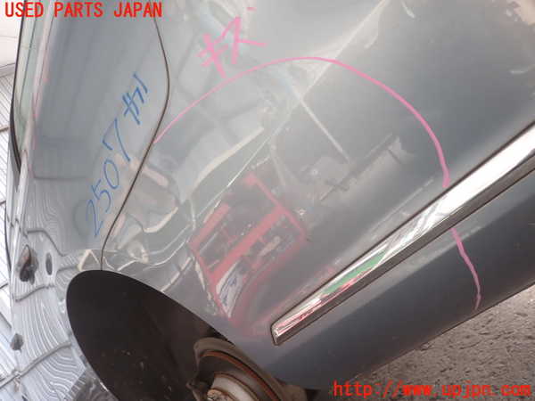 2UPJ-9225071610]VW パサート(Passat) ヴァリアント(Variant)(3CCAX)リアバンパー 中古_4