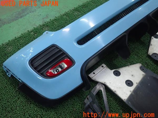 3UPJ=9225100058]BMW ミニ ジョンクーパーワークス(MFJCW R56)純正加工 リアバンパー ディフューザー アンダーパネル セット 中古_3
