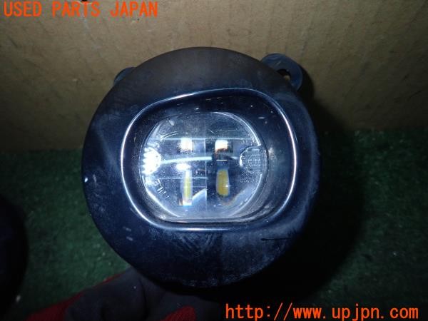 3UPJ=9225180558]レヴォーグ STI Sport R EX(VNH B型)純正オプション フォグランプ 2色切り替え 中古_2
