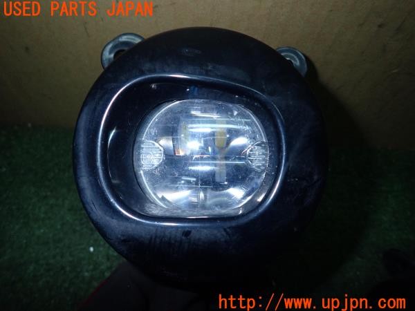 3UPJ=9225180558]レヴォーグ STI Sport R EX(VNH B型)純正オプション フォグランプ 2色切り替え 中古_3