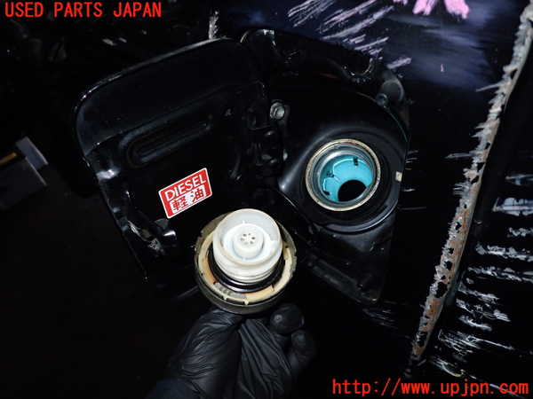 2UPJ-9225221690]ハイエースバン200系(KDH201V)フューエルリッド 中古_3