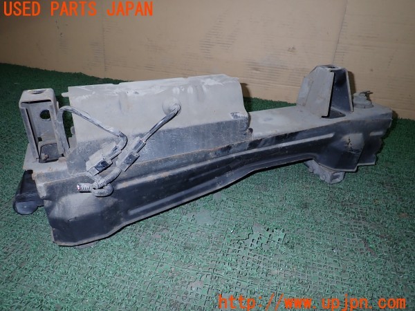 3UPJ=9225360025]デリカスペースギア(PD6W)純正 リア 左サイドステップ 電動オートステップ 中古_2