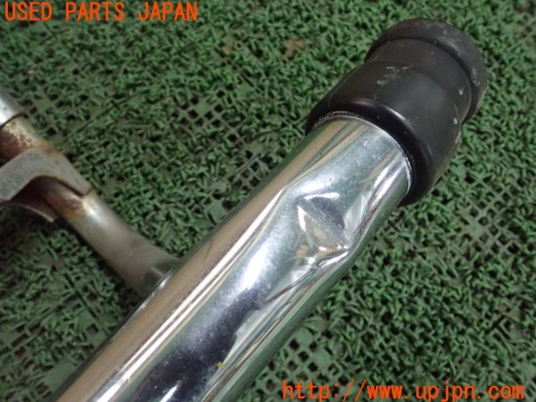 3UPJ=9225360058]デリカスペースギア(PD6W)後期 純正 リアバンパーガード 中古_5