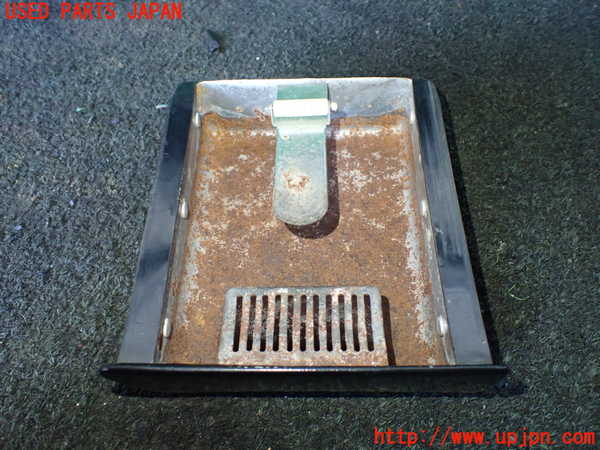 1UPJ-9225377821]三菱ジープ(J56)灰皿1 中古_2