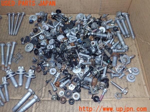 3UPJ=9225400720]BMW Z4(LM25 E89)ネジ・ナット・ステー類 セット ジャンク_3
