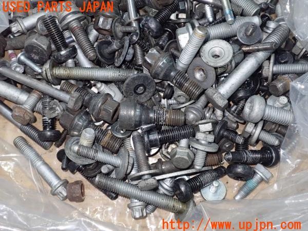 3UPJ=9225420720]BMW M3(VA40 E90)ネジ・ナット・ステー類 ジャンク_2