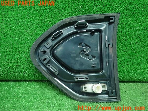 3UPJ=9225480514]BMW ミニクーパーSD クロスオーバー オール4(YT20 F60)純正 右サイドスカットル ウィンカーレンズ サイドマーカー 中古_2