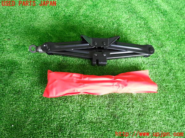 2UPJ-9225607805]ライズ(RAIZE) ハイブリッド(A202A)車載工具 中古_2