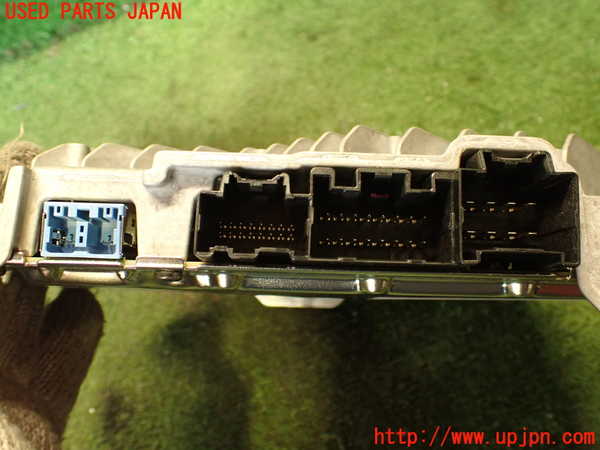 2UPJ-9225646525]CX-5(KF2P)アンプ 中古_3