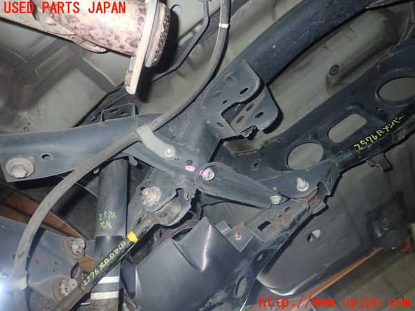1UPJ-9225765295]ハリアー(ZSU60W)リアメンバー 中古_2
