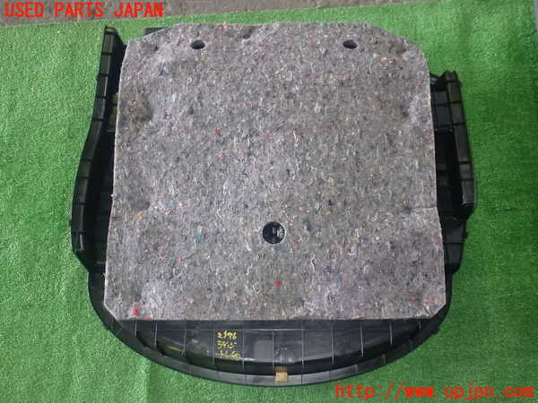 1UPJ-9225767771]ハリアー(ZSU60W)ラゲッジトレイ1 中古_2