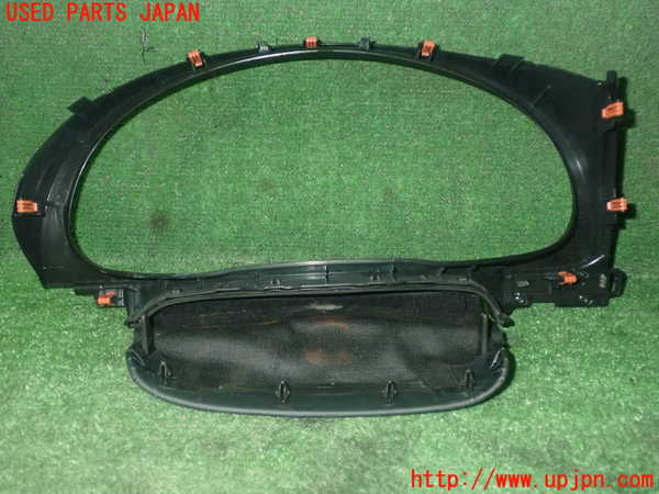 1UPJ-9225767510]ハリアー(ZSU60W)メーターフード 中古_3