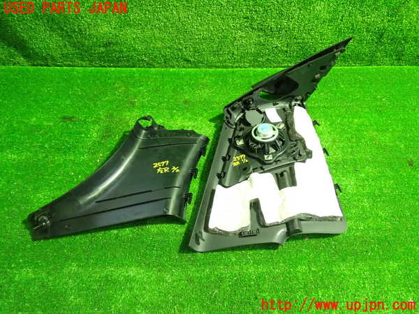 1UPJ-9225777680]BMW Z4(LM30)左リアピラートリム 中古_4