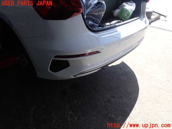 2UPJ-9225801610]アウディ・A3 スポーツバック(GYDNNF)リアバンパー 中古_2