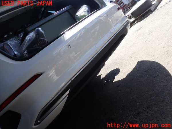 2UPJ-9225801610]アウディ・A3 スポーツバック(GYDNNF)リアバンパー 中古_3