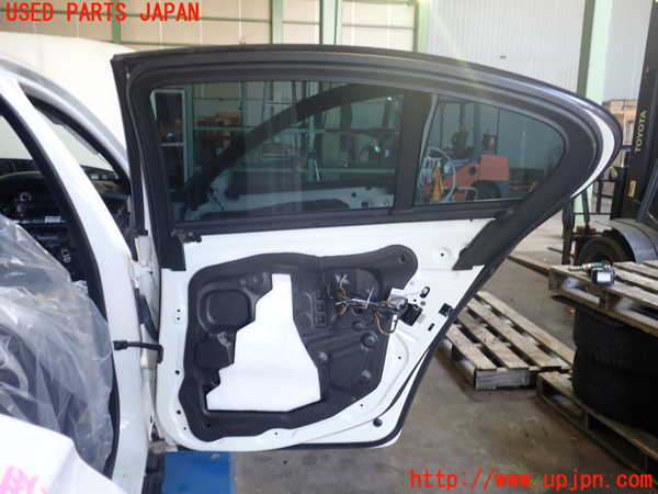 2UPJ-9225811290]BMW 523i(FP25)右後ドア (43R-00049) 中古 【F10】_4