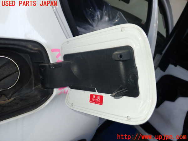 2UPJ-9225811690]BMW 523i(FP25)フューエルリッド 中古 【F10】_2