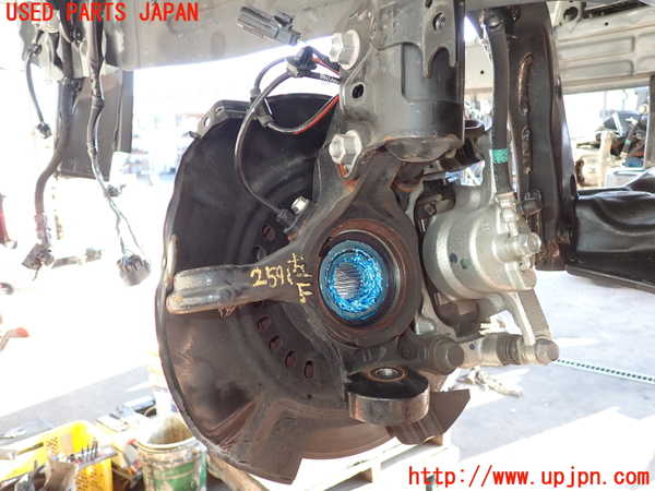 2UPJ-9225914295]ライズ(RAIZE)(A201A)左フロントナックルハブ 中古_2