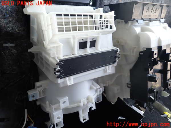 2UPJ-9225916081]ライズ(RAIZE)(A201A)エバポレーター1 中古_3