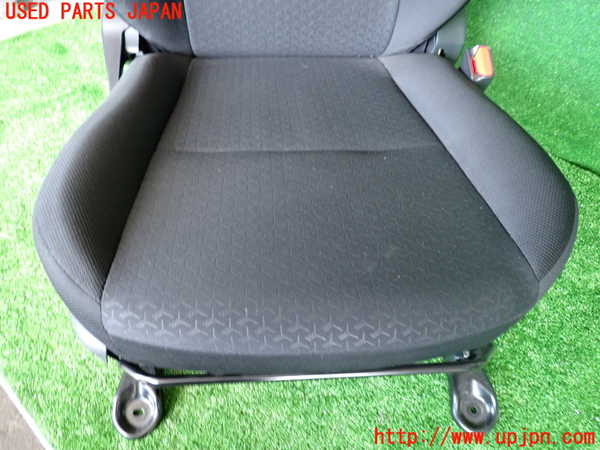 2UPJ-9225917035]ライズ(RAIZE)(A201A)運転席シート 中古_2