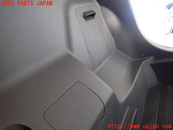 2UPJ-9225917675]ライズ(RAIZE)(A201A)右リアピラートリム 中古_5