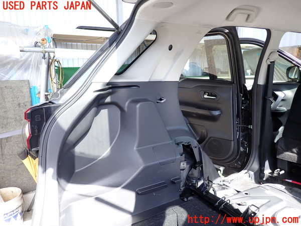 2UPJ-9225917680]ライズ(RAIZE)(A201A)左リアピラートリム 中古_2