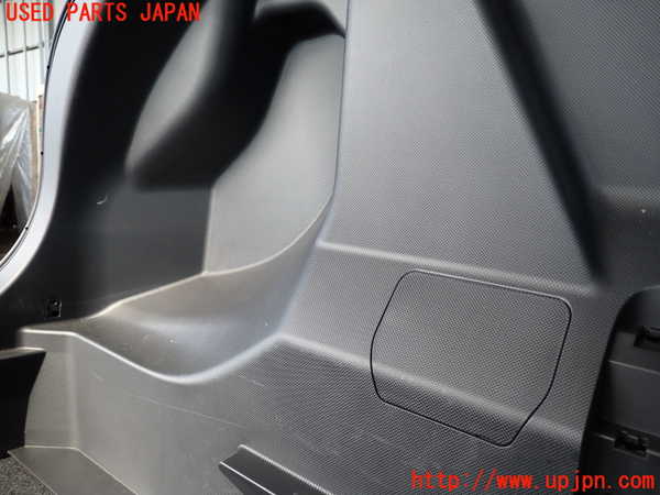 2UPJ-9225917680]ライズ(RAIZE)(A201A)左リアピラートリム 中古_5