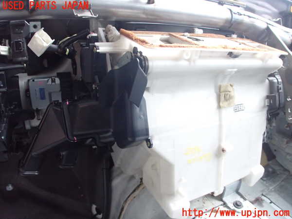 2UPJ-9225946081]アルテッツァ(SXE10)エバポレーター1 中古_2