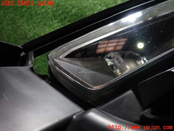 1UPJ-9225971180]BMW 120i カブリオレ E88(UL20)右フォグ 中古_2