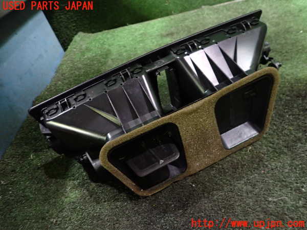 1UPJ-9225977528]BMW 120i カブリオレ E88(UL20)エアコン吹き出し口3 (真中) 中古_2