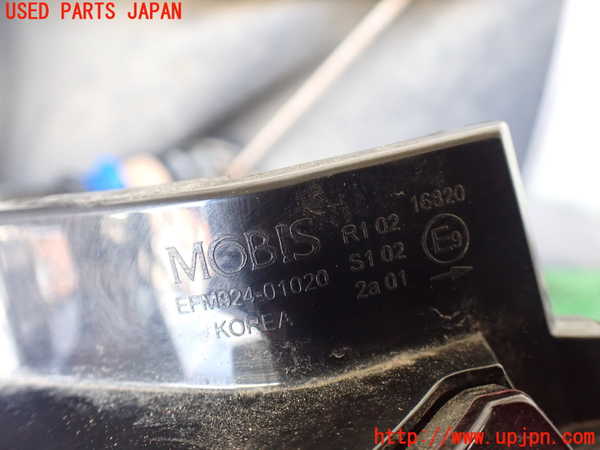 1UPJ-9226051530]デリカD：5(CV1W)右テールランプ 中古_4