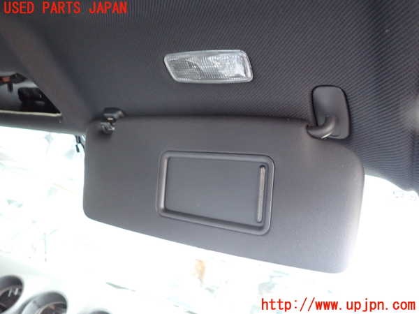 2UPJ-9226097625]アウディ・TT クーペ(8JBUBF)室内サンバイザー右側 中古_2