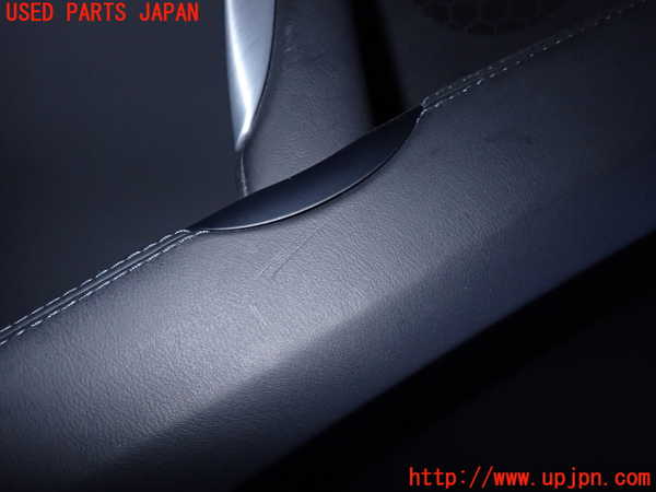 2UPJ-9226091264]アウディ・TT クーペ(8JBUBF)左ドア内張り 中古_3