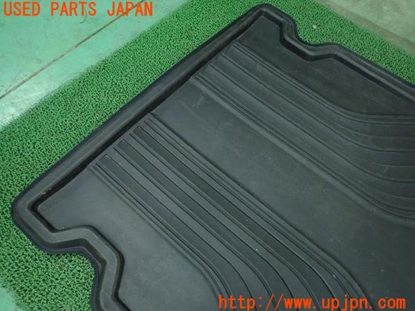 3UPJ=9226130634]BMW 320i ツーリング(8A20 F31)純正 ラゲッジトレイ 中古_3