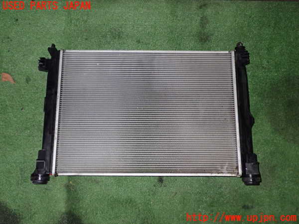 1UPJ-9226142321]ヤリス(YARIS)(KSP210)ラジエーター1 中古_2