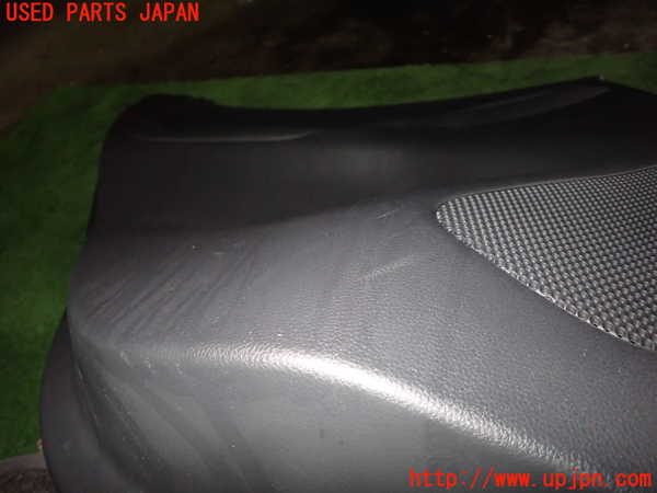 1UPJ-9226141324]ヤリス(YARIS)(KSP210)左後ドア内張り 中古_3