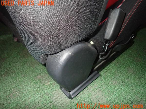 3UPJ=9226180609]シビック タイプR(FK8)純正 シートセット 運転席 助手席 中古_4
