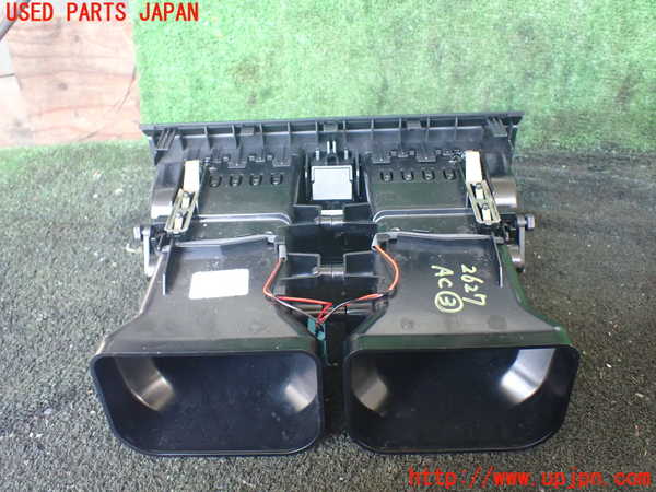 1UPJ-9226277528]ベンツ GLK300 4MATIC X204(204981)エアコン吹き出し口3 (真中) 中古_2