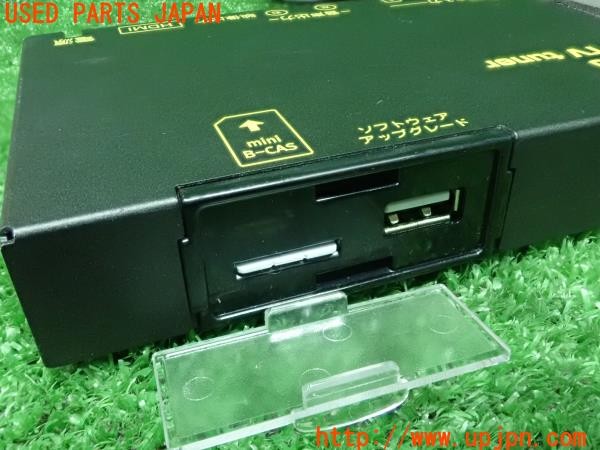 3UPJ=9226280578]BMW ミニ(MINI)クーパーD クロスオーバー(YT20 F60)a/tack エイタック 地デジチューナー AT-DTV4XPro 中古_4