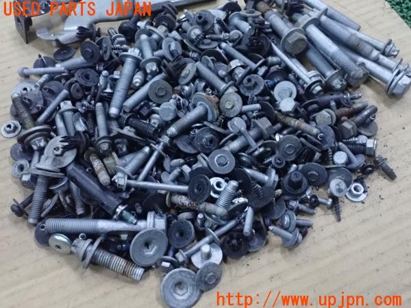 3UPJ=9226320720]BMW ミニ(MINI)ジョンクーパーワークス(JCW F56)ネジ・ナット・ステー類 ジャンク_3