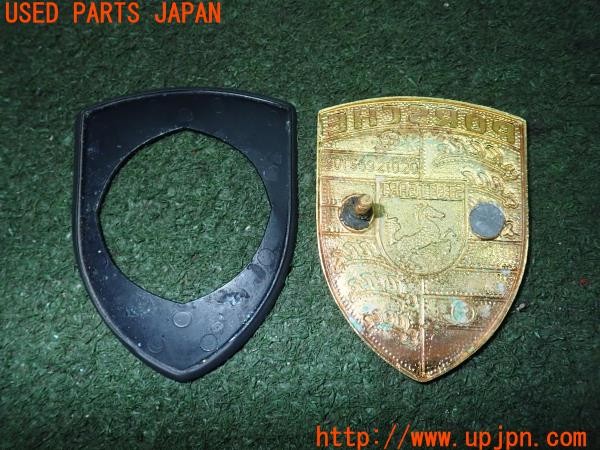 3UPJ=9226340008]ポルシェ・968(968)純正 901 559 210 20 ボンネットエンブレム クレスト 中古_3
