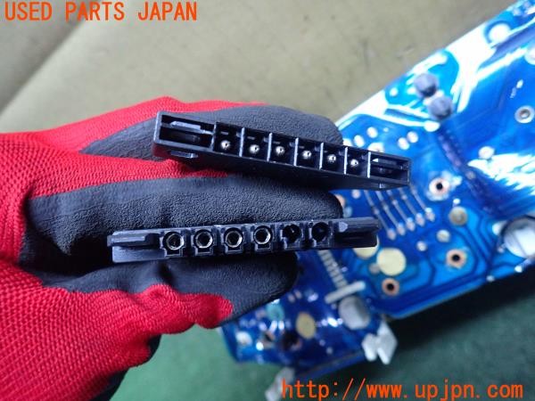 3UPJ=9226340538]ポルシェ 968(968)純正 944.641.311.54 VPO スピードメーター 中古_3