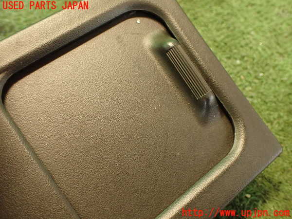 2UPJ-9226347821]ポルシェ・968(968)灰皿1 中古_2