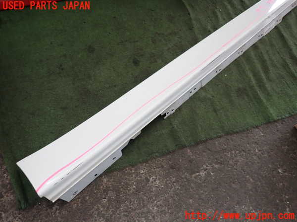 2UPJ-9226361390]BMW 320d ツーリング(3D20)(F31)右サイドステップ 中古_3