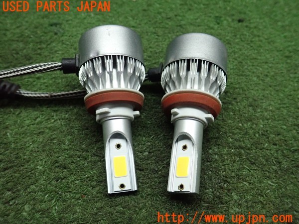 3UPJ=9226370505]BMW Z4 ロードスター(BT30 E85)前期 社外 LEDバルブ フォグランプ 中古_3