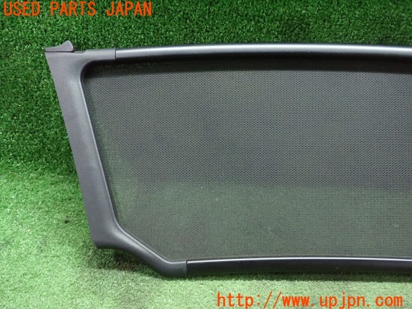 3UPJ=9226370602]BMW Z4 ロードスター(BT30 E85)前期 純正 ウィンドディフレクター 中古_2