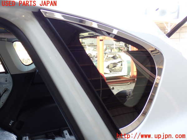 2UPJ-9226381382]CX-5(KE2FW)左クォーターガラス (43R-007981 M28Q8) 中古_2
