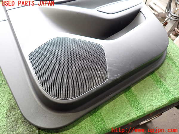 2UPJ-9226381234]CX-5(KE2FW)右前ドア内張り 中古_4