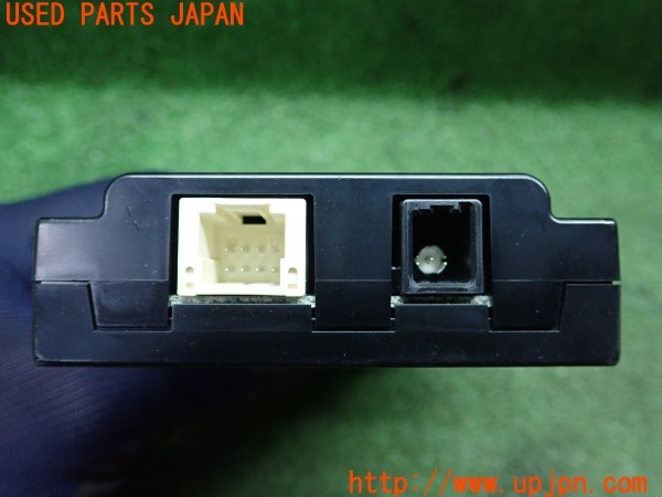 3UPJ=9226390503]ヴォクシーハイブリッド(ZWR80G)純正ビルトイン 08686-00341 ETC車載器 中古_4
