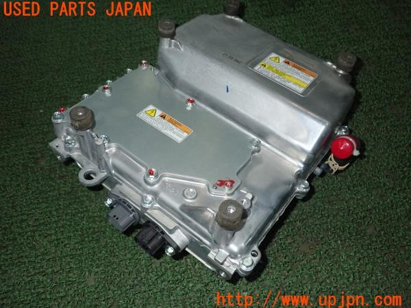 3UPJ=9226410581]エクリプスクロス PHEV(GL3W)純正 9410A199 リアモーターコントロールユニット RMCU 中古_2